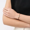 Kép 2/4 - Fossil Sadie Glitz Disc női karkötő - JF04545710