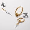 Kép 4/4 - Pandora Trónok harca Arya kardja ezüst és 14k aranyozott függő charm - 763142C00