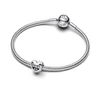 Kép 3/3 - Pandora anya kis rosszcsontjai szív charm - 793768C01