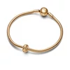Kép 3/6 - Pandora szegecses mintás 14k aranyozott klip - 762716C00