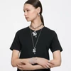 Kép 6/6 - Swarovski Iconic Swan csepp alakú fülbevaló - 5647545