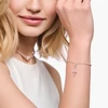 Kép 2/2 - Thomas Sabo Charm Club rózsaszín kereszt charm - 2032-051-9