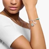 Kép 2/2 - Thomas Sabo Charming Collection türkiz gyöngyökkel karkötő 17 cm - A2098-404-17-L17